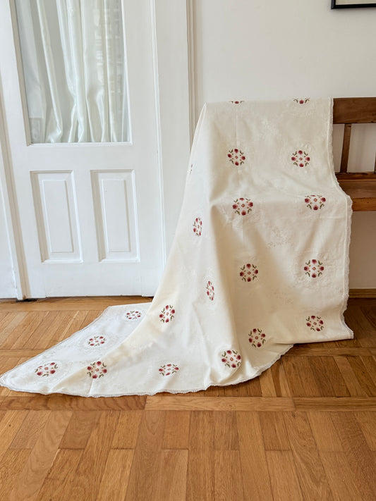 Atena, față de masă 140 X 140 cm