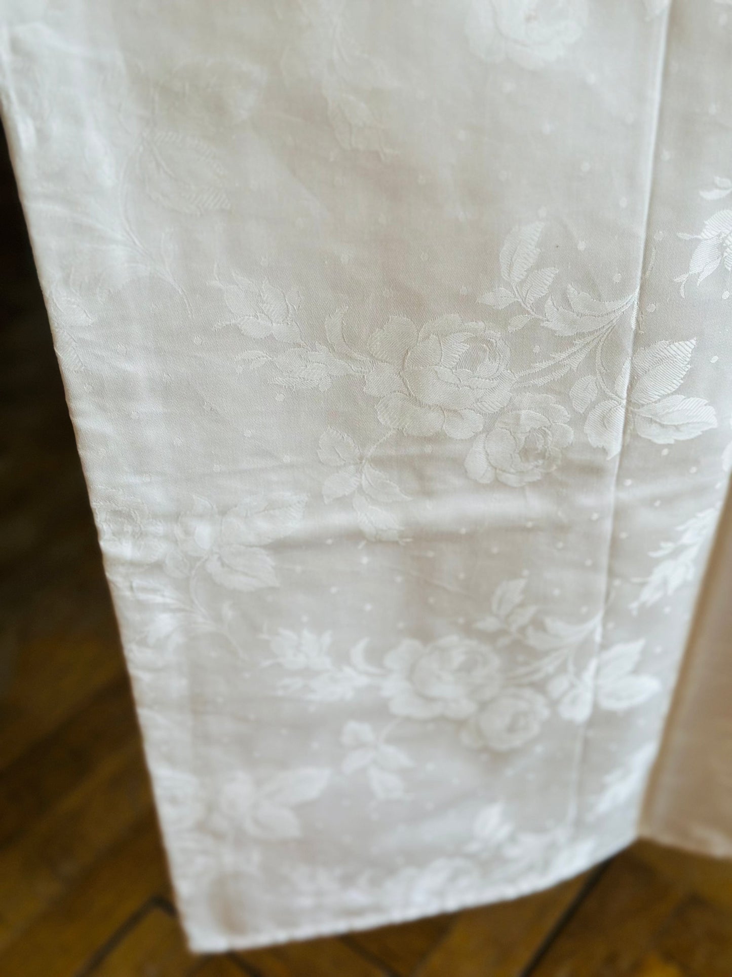 Set cadou: față de masă damasc + 6 șervete