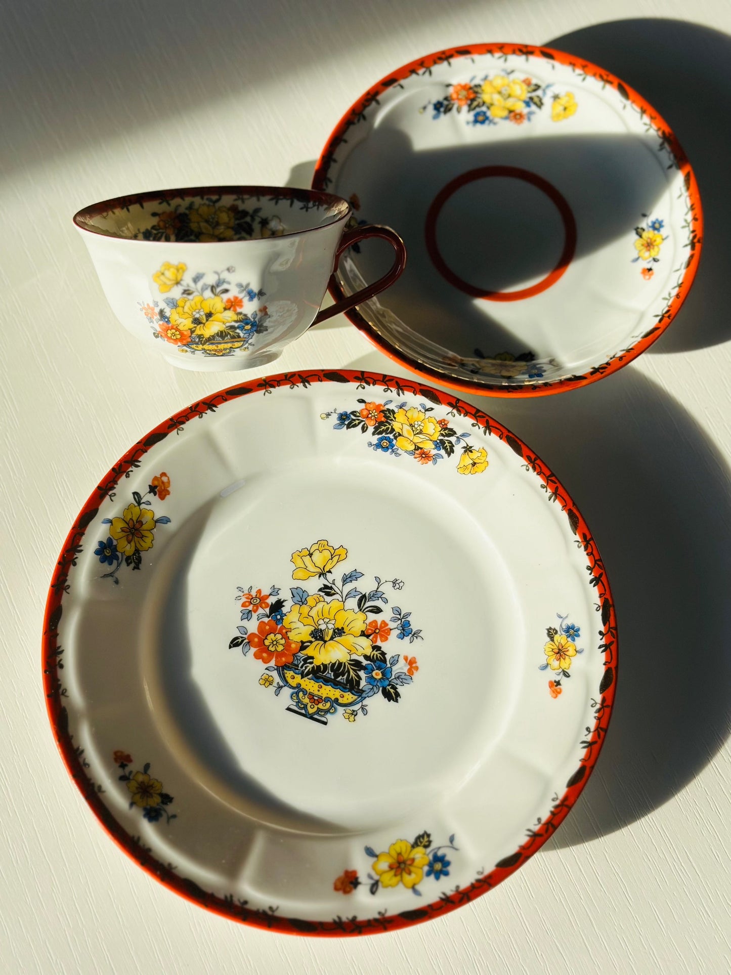Set de 3 piese cu floricele, porțelan japonez