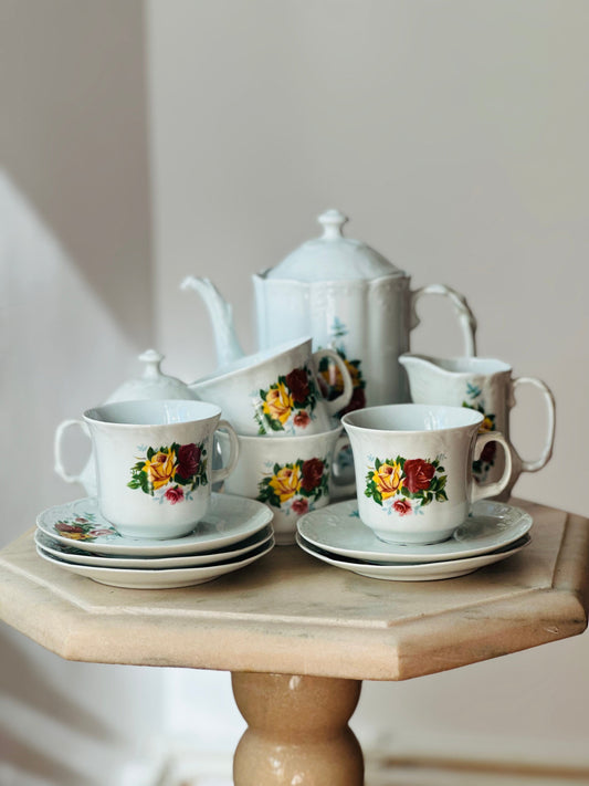 Set ceai/cafea cu trandafiri - 4 persoane