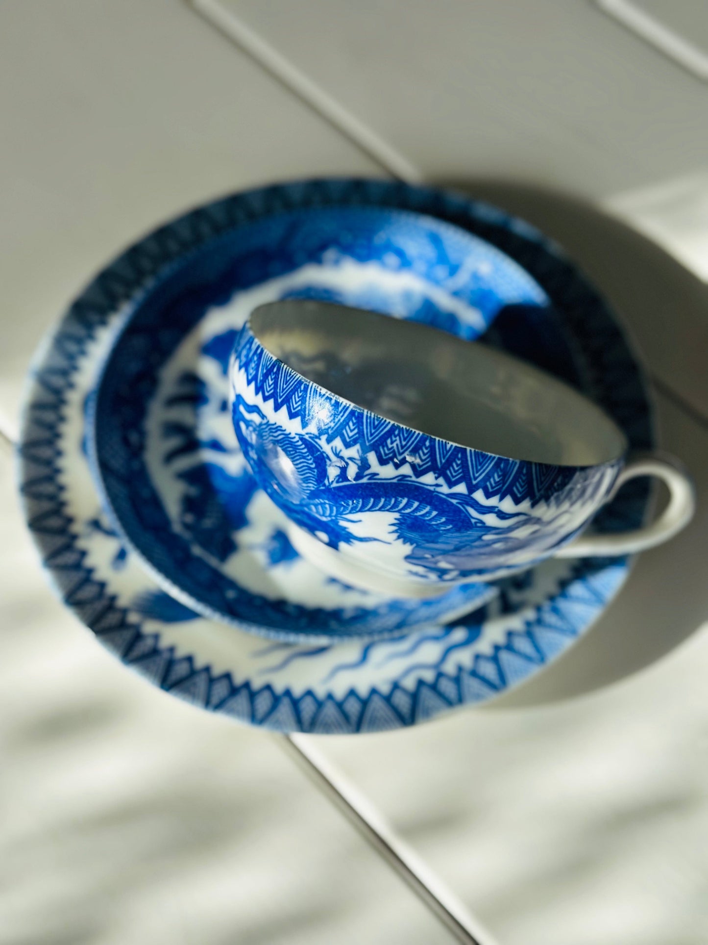 Set de 3 piese cu dragoni, porțelan japonez