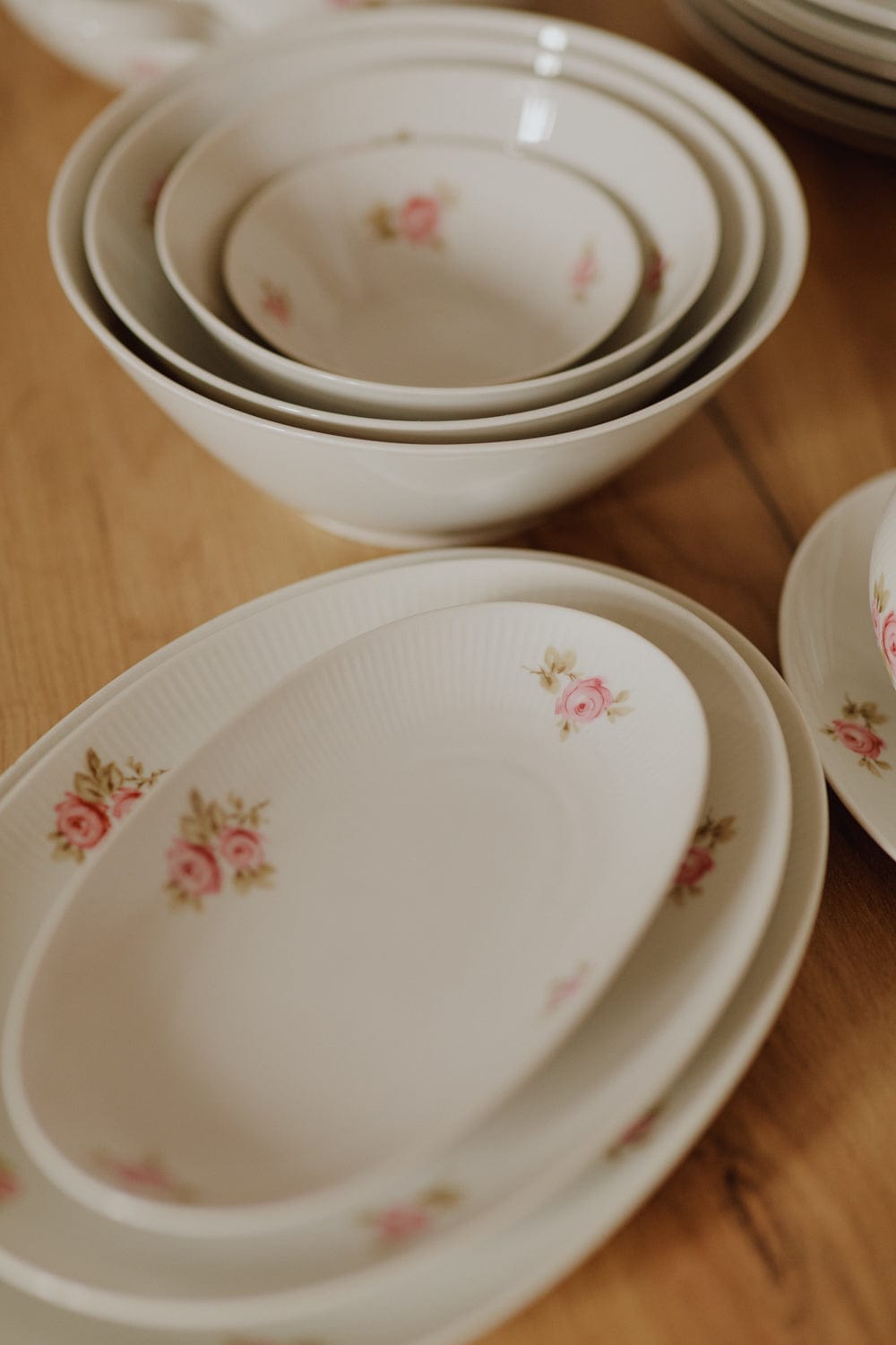 Set de masă pentru 6 persoane, 28 piese