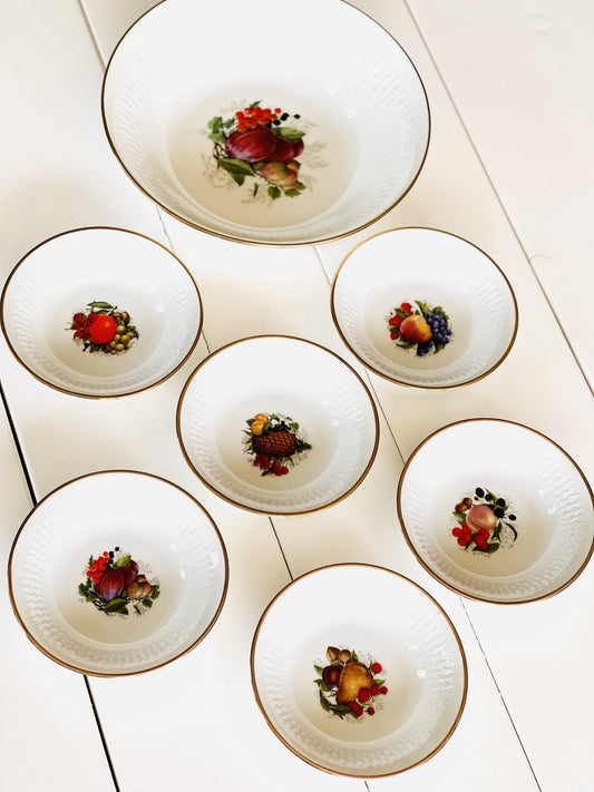 Boluri pentru salată de fructe