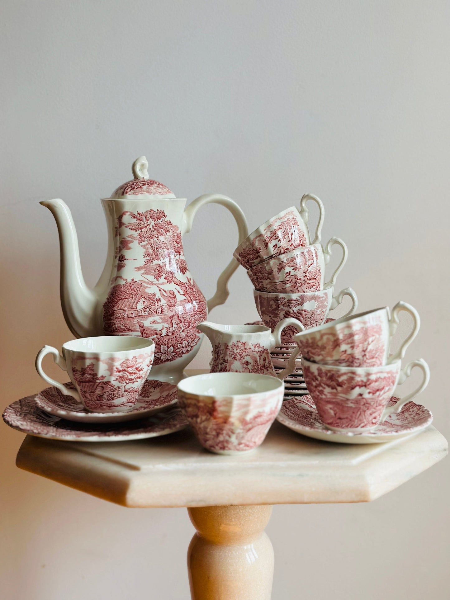 Set de ceai/cafea + mic dejun The Hunter de la Myott, 6 persoane