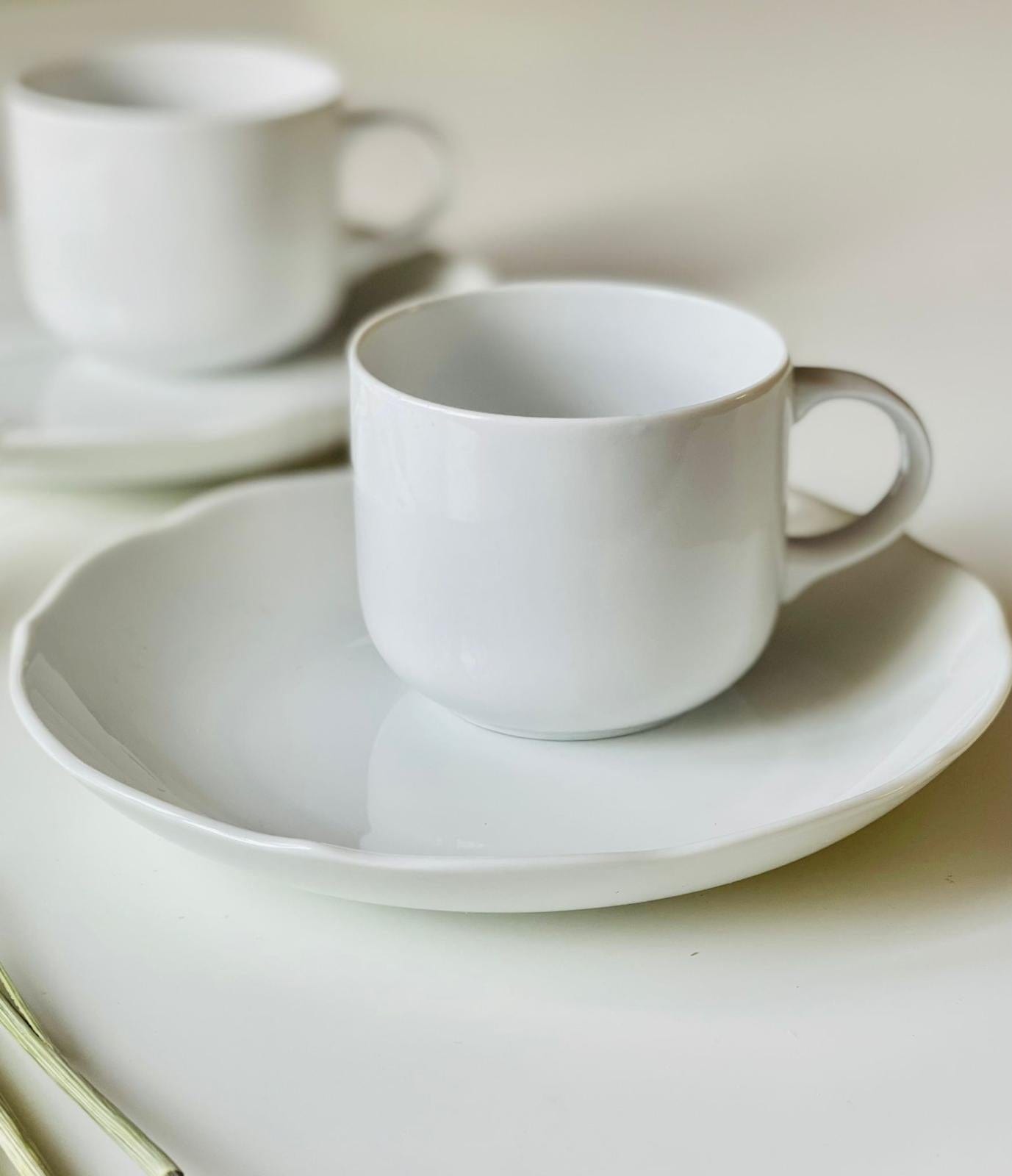 O poveste albă pentru doi, set 2 cești