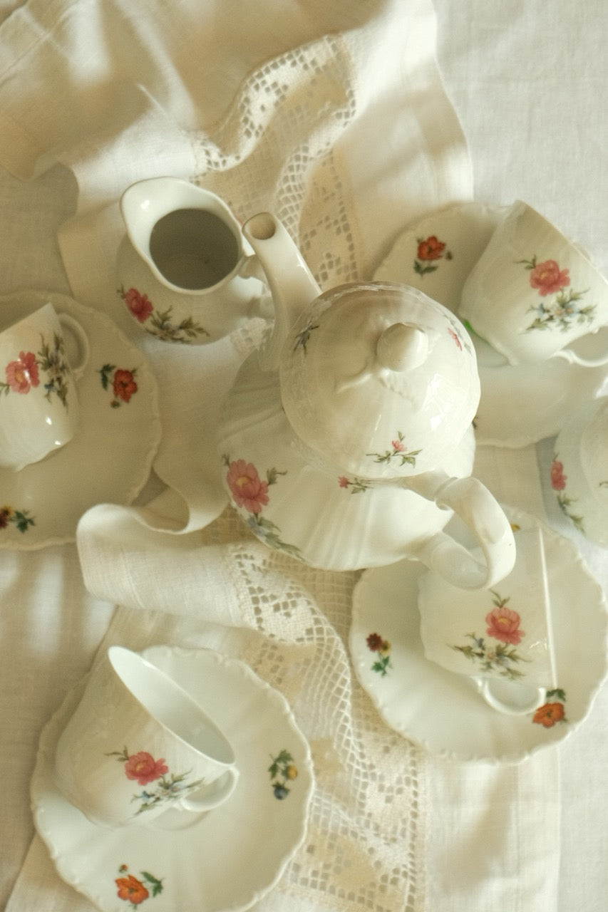 Set ceai/cafea cu flori colorate