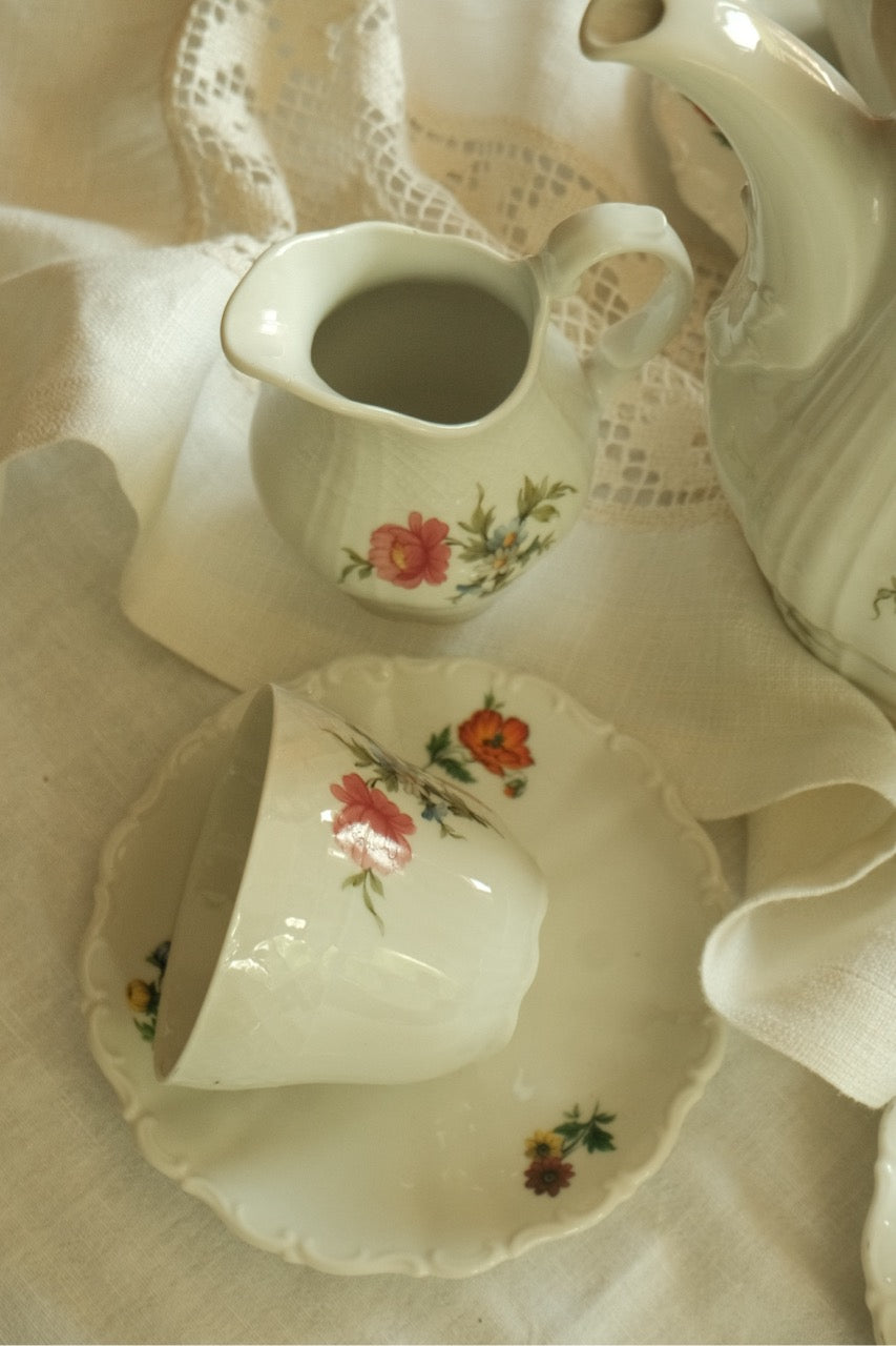 Set ceai/cafea cu flori colorate