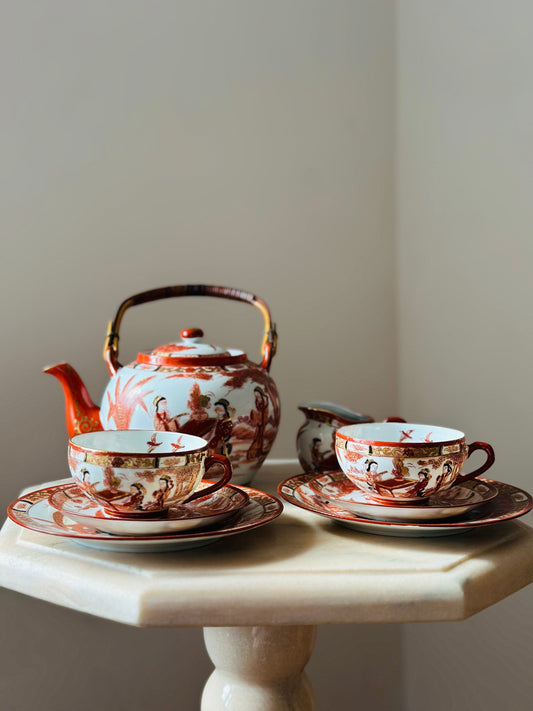 Set de ceai, pictat cu gheișe și foiță de aur - 2 persoane