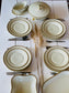 Set de masă superb, cu detalii art-deco, 16 piese