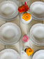 Set de farfurii albe cu floricele roz, 14 piese